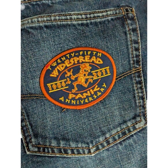 Gap Mens Cut-off Shorts  Widespread Panic Patch Sewn On Pocket Men's Size 36x32 - Picture 1 of 10